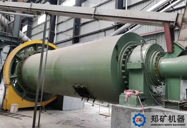 霞石.jpg 霞石.jpg